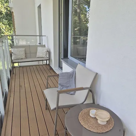 Sea & Pines Sobieszewo شقة غدانسك